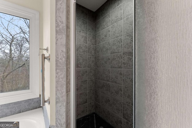 6320 Brady Rd, Murrayville, GA 30564 - bathroom with tiled shower