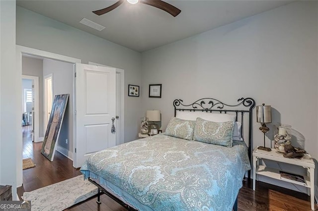 3157 Oakdale Rd, Hapeville, GA 30354 - bedroom with wood finished floors and a ceiling fan