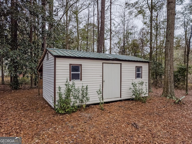 view of outbuilding