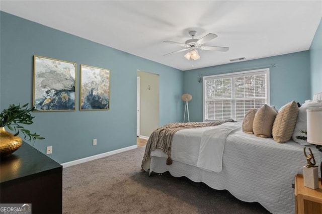 bedroom featuring carpet and ceiling fan