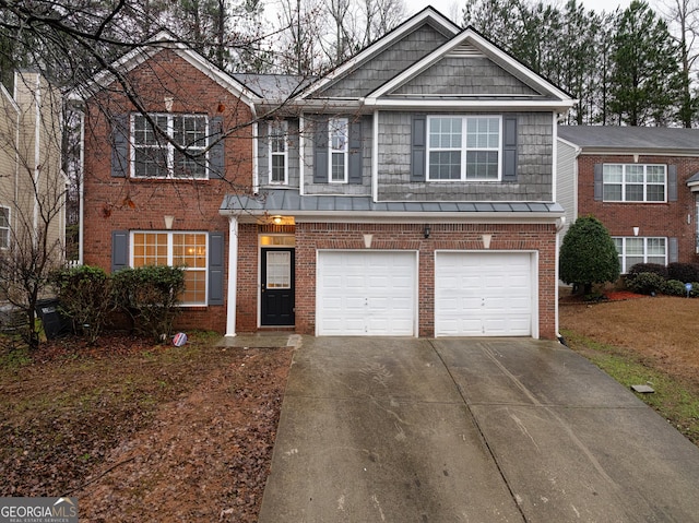 view of front facade featuring a garage