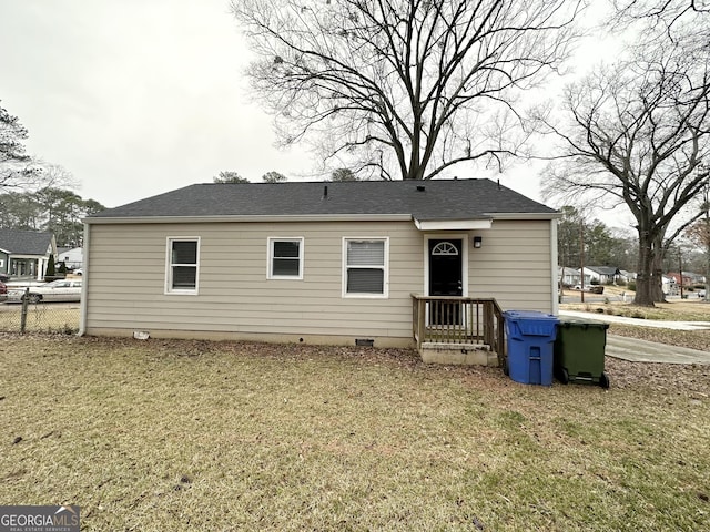 1158 Edgefield Dr SW, Atlanta, GA 30310 - rear view of house featuring crawl space