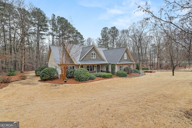 view of front of home with a front yard