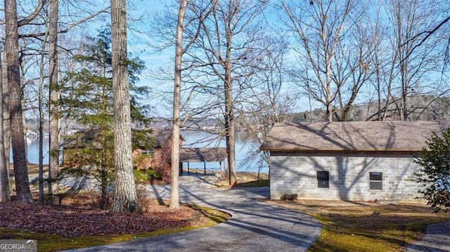 242 Herring Gull Ct, Monticello, GA 31064 - view of side of home with a water view