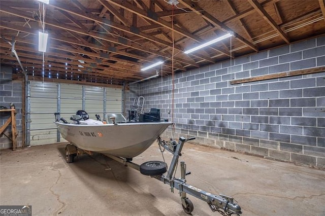 242 Herring Gull Ct, Monticello, GA 31064 - garage featuring sink
