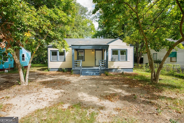 view of front of home with covered porch