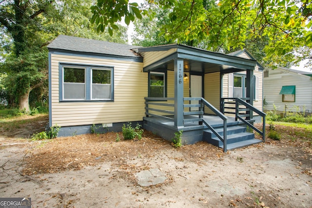 view of front of house with a porch