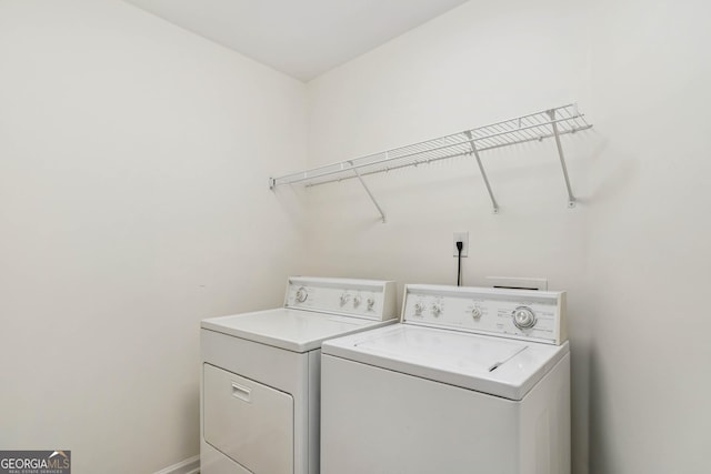 480 Glenns Farm Way, Grayson, GA 30017 - washroom with independent washer and dryer and baseboards