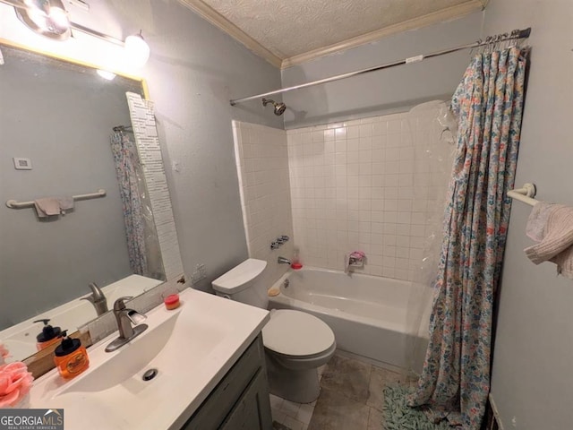 full bathroom featuring shower / tub combo with curtain, crown molding, vanity, a textured ceiling, and toilet