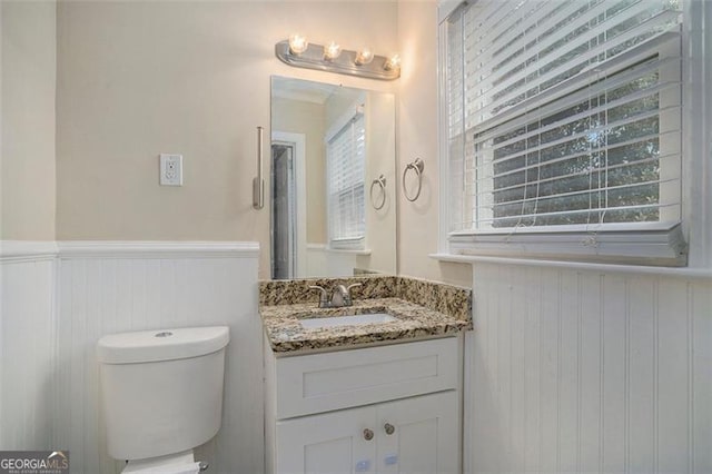 1146 Canal St, Decatur, GA 30032 - bathroom with vanity and toilet