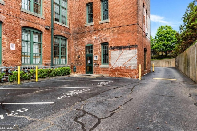170 Boulevard Se H416, Atlanta, GA 30312 - property entrance featuring uncovered parking and brick siding