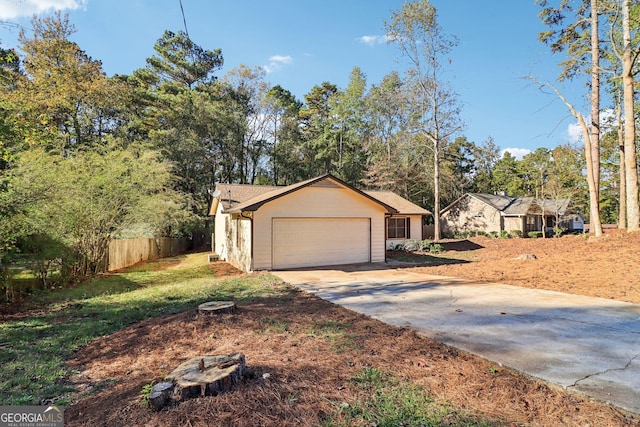 view of front facade featuring a garage