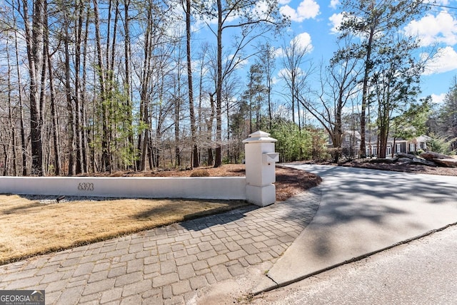 Listing photo 2 for 6393 Snelling Mill Rd, Flowery Branch GA 30542