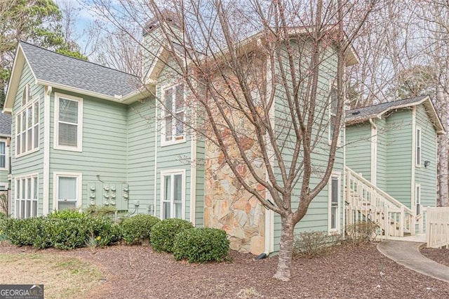 3205 Canyon Point Cir, Roswell, GA 30076 - view of home's exterior with a shingled roof