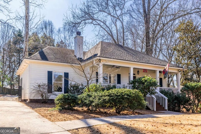 bungalow-style house with a porch