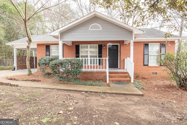 view of front of home featuring a porch