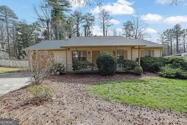 921 Forest Park Ln, Suwanee GA, 30024, 3 bedrooms, 2 baths house for sale