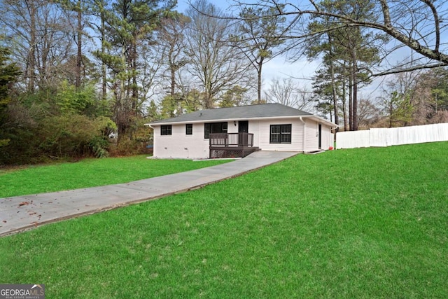 view of front of property with a front lawn