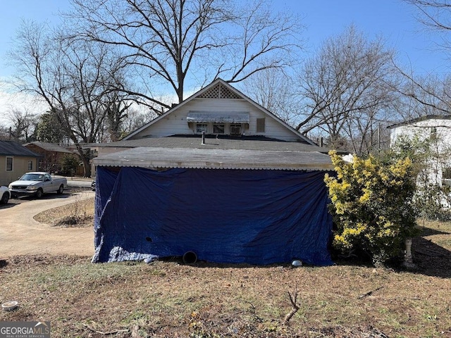 view of side of property