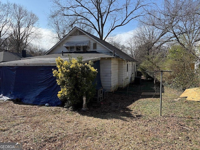 view of home's exterior