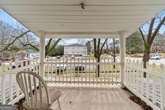 view of patio / terrace with covered porch