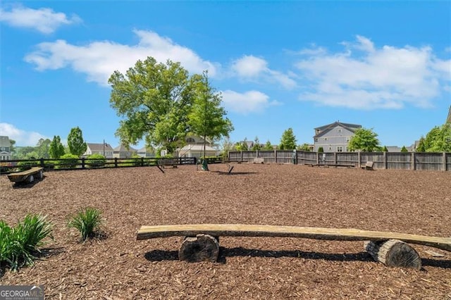 122 Brighton Blvd, Woodstock, GA 30188 - surrounding community with fence