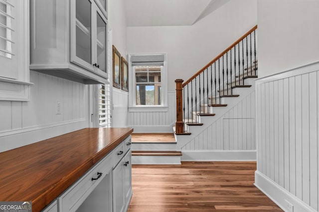 foyer featuring hardwood / wood-style flooring