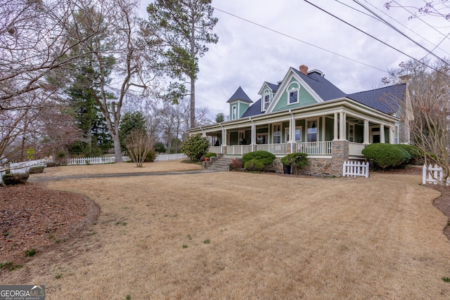 view of front facade with a porch