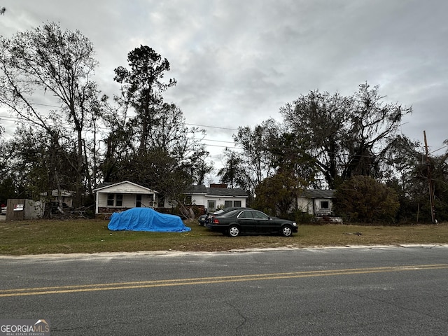 Listing photo 3 for 111 E Bostick Ave, Lakeland GA 31635