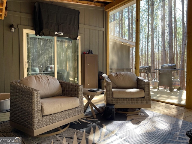 view of sunroom / solarium