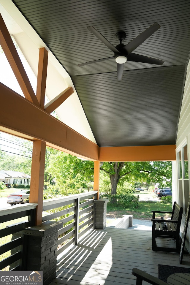 deck with ceiling fan