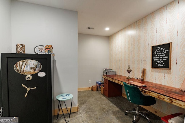 4059 Wildcat Bridge Rd, Royston, GA 30662 - office with visible vents, recessed lighting, baseboards, and carpet floors