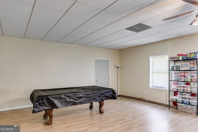 game room featuring ceiling fan, pool table, a drop ceiling, and light wood-type flooring