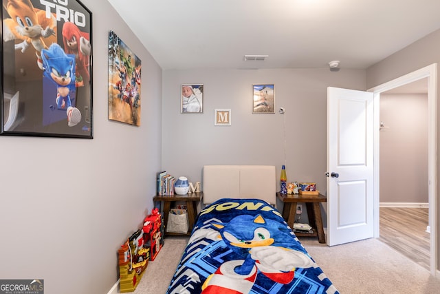 view of carpeted bedroom