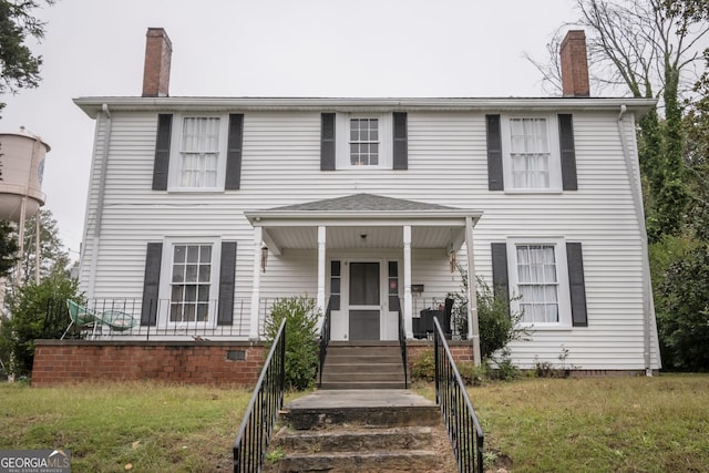 view of colonial inspired home