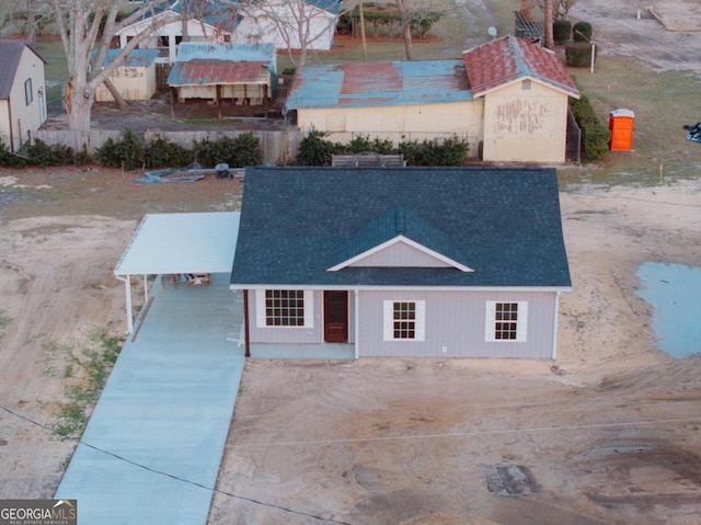 view of front facade