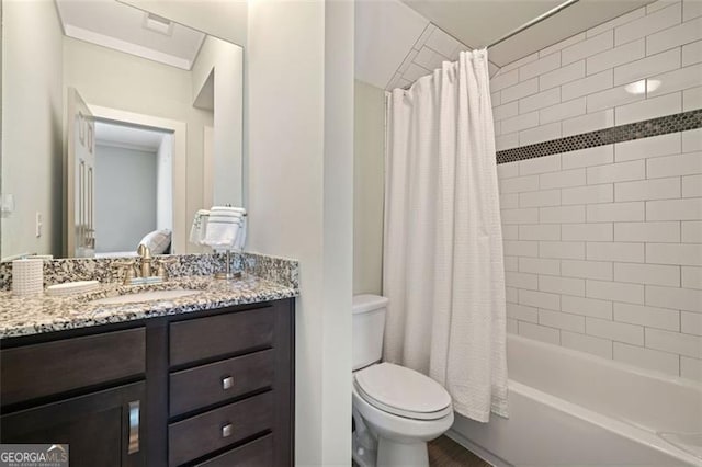 full bathroom with shower / bath combo with shower curtain, vanity, and toilet