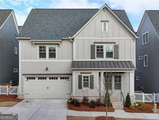 view of front facade with a garage