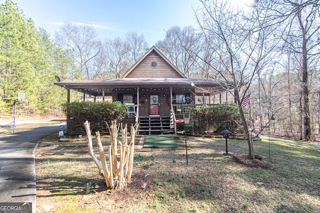 view of front of property with covered porch