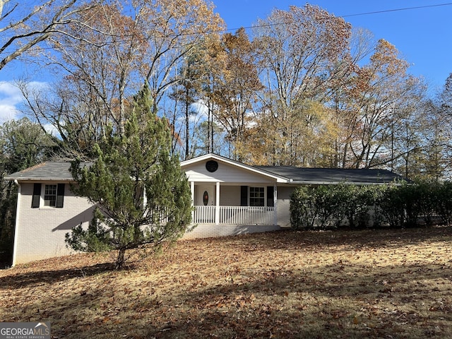 view of front of home with covered porch