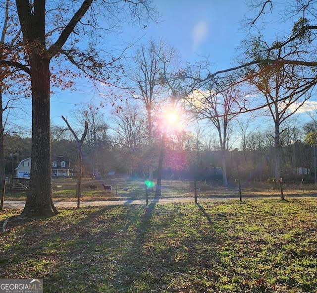 249 Ponderosa Ln, Barnesville, GA 30204 - view of yard