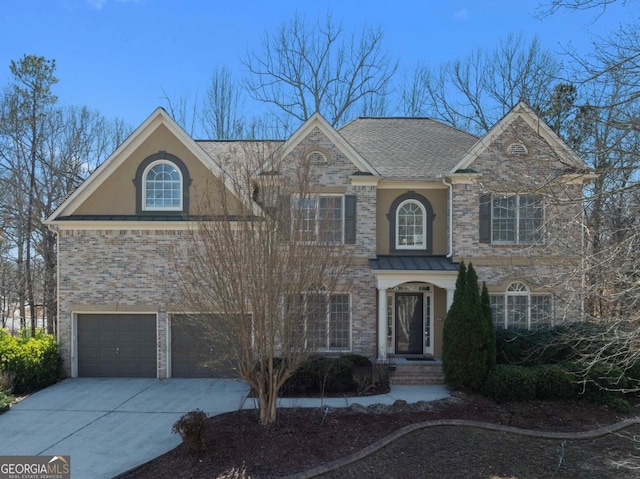 view of front facade with a garage