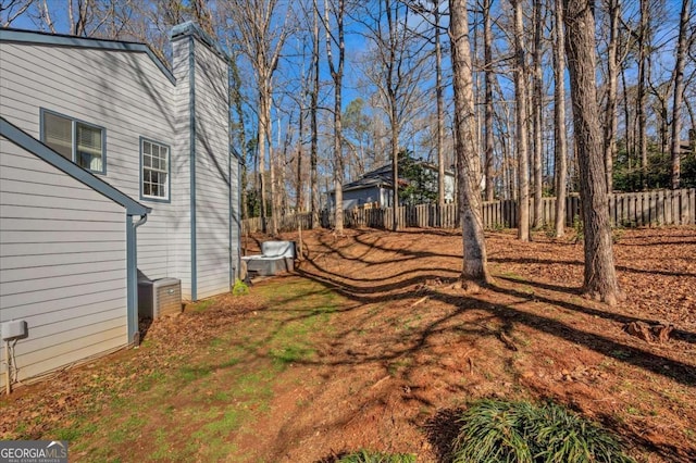 view of yard featuring fence