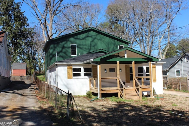 view of front of home featuring covered porch