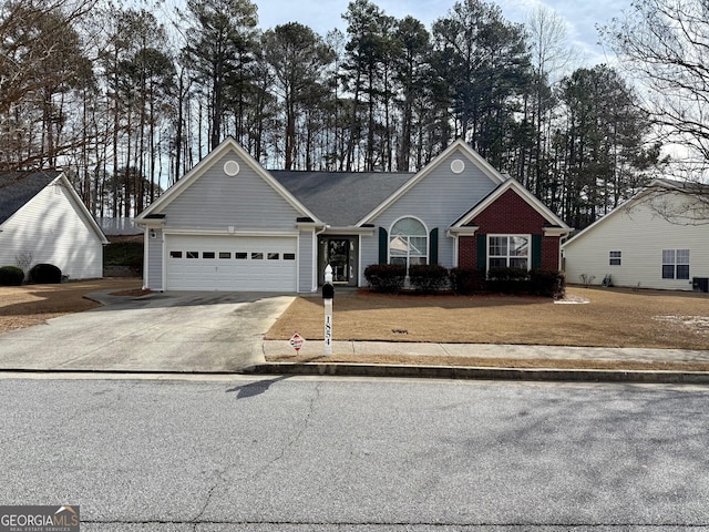 view of front facade featuring a garage