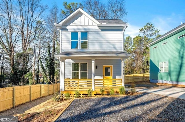 view of front of property with a porch