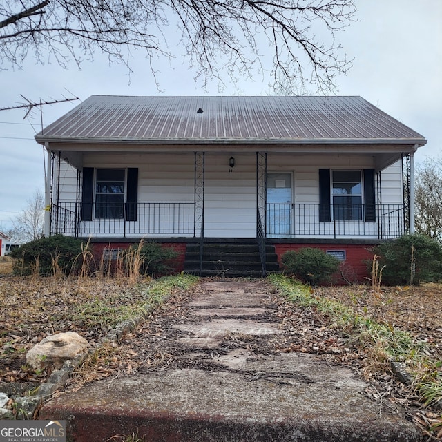 view of front of house with a porch