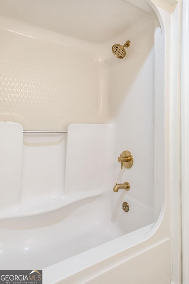 702 Hillmont Dr, Waycross, GA 31503 - bathroom view of  shower combination and arched walkways
