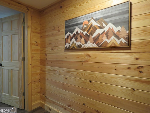 details featuring wooden walls