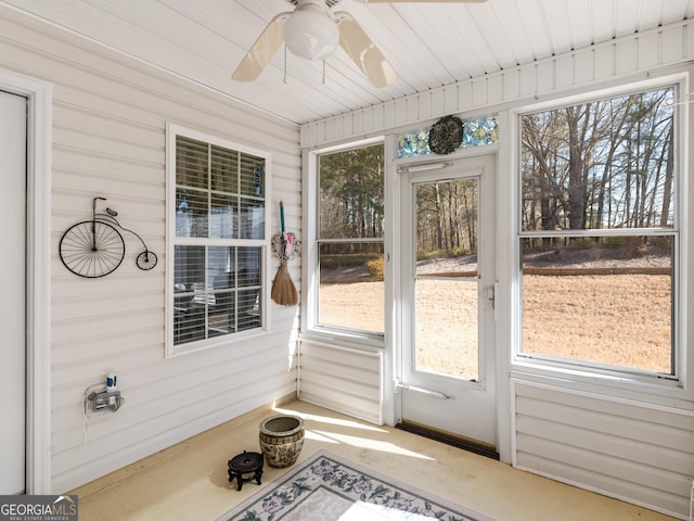 509 Carleton Pl, Locust Grove, GA 30248 - unfurnished sunroom featuring ceiling fan